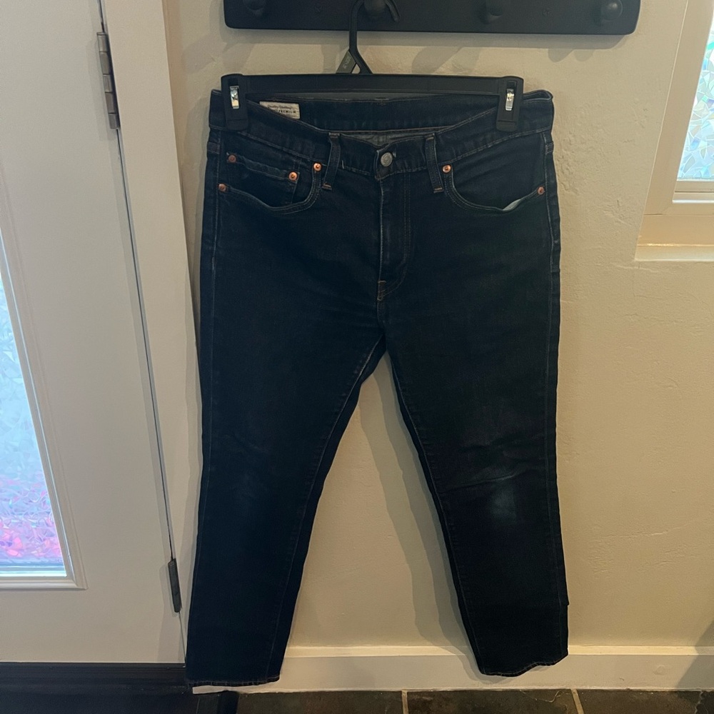 Levi’s Men's Dark Wash Jeans